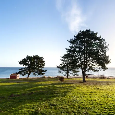 App 61 - Strandlage Зирксдорф